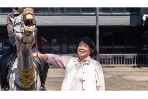 著名作家畢淑敏：新疆古生態(tài)園，值得來(lái)！