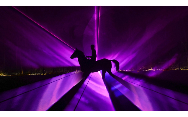 夜游野馬，探秘“野馬幻影”秘境