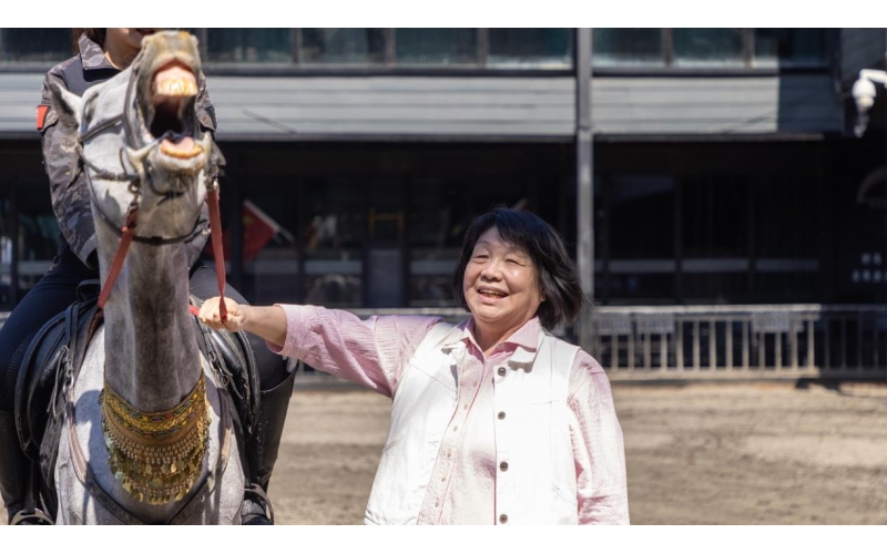 著名作家畢淑敏：新疆古生態(tài)園，值得來！